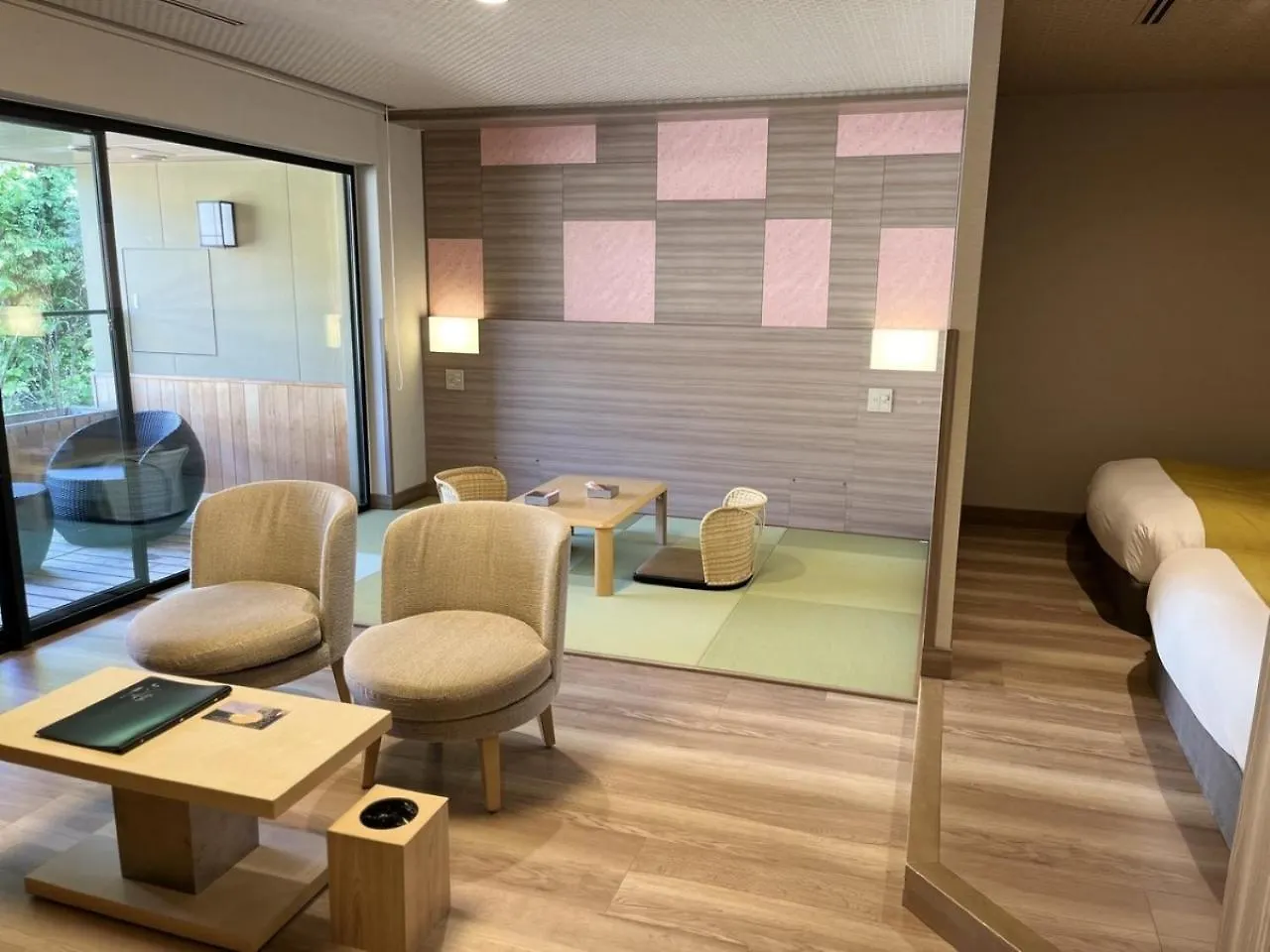 Tsukino Yado Sara Hotel Hakone 4*,